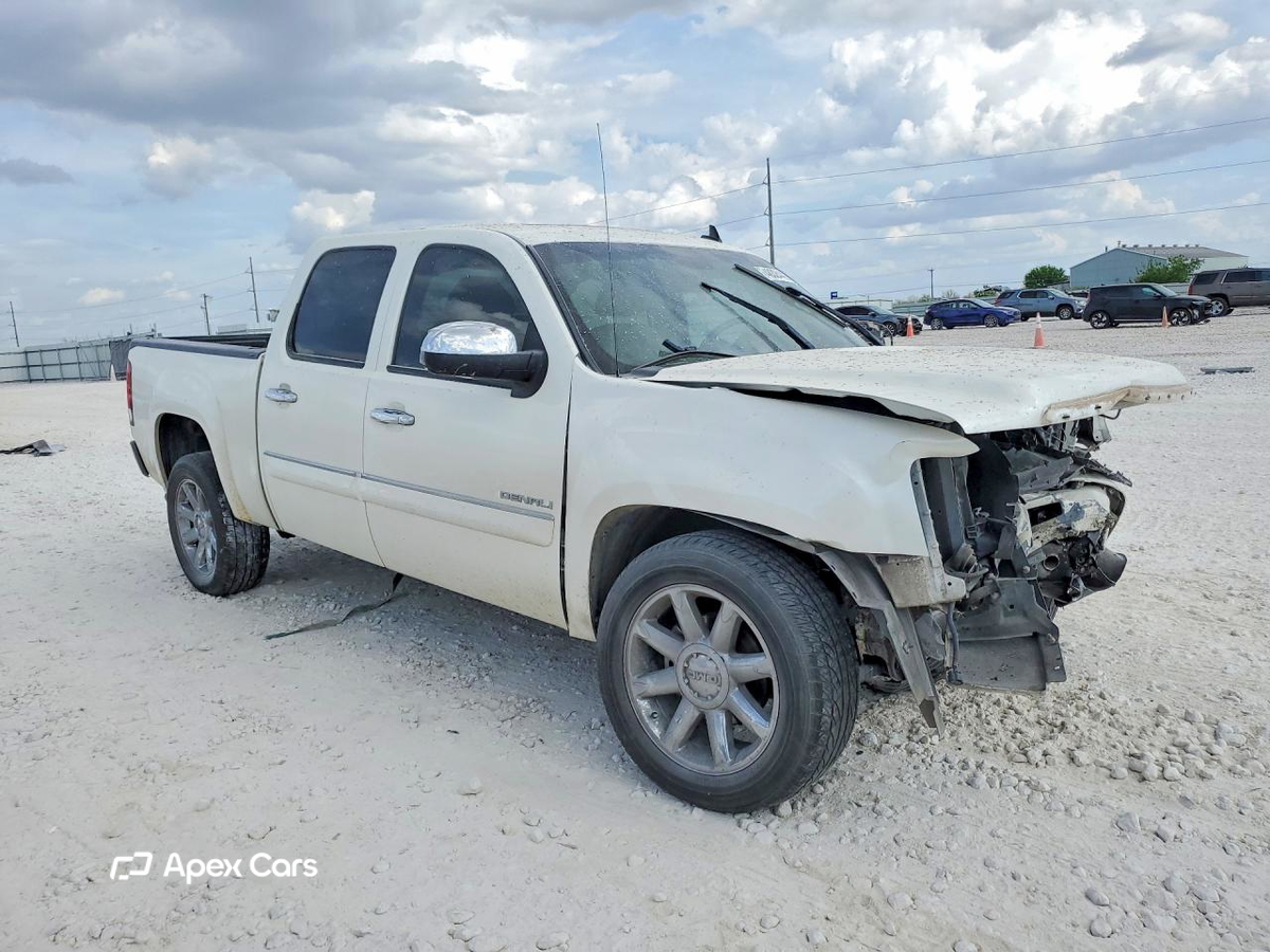GMC Sierra 2011
