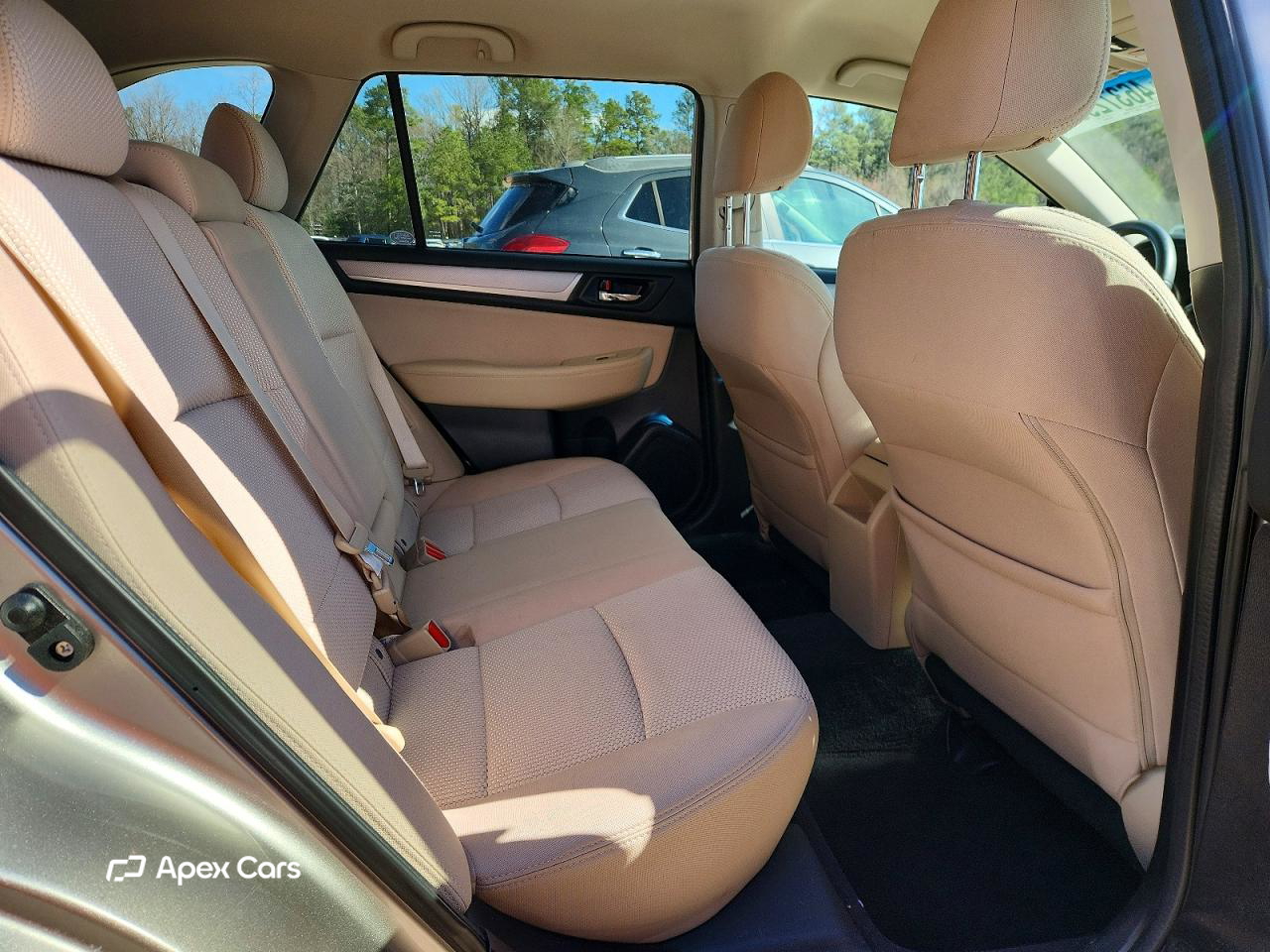 Subaru Outback 2016