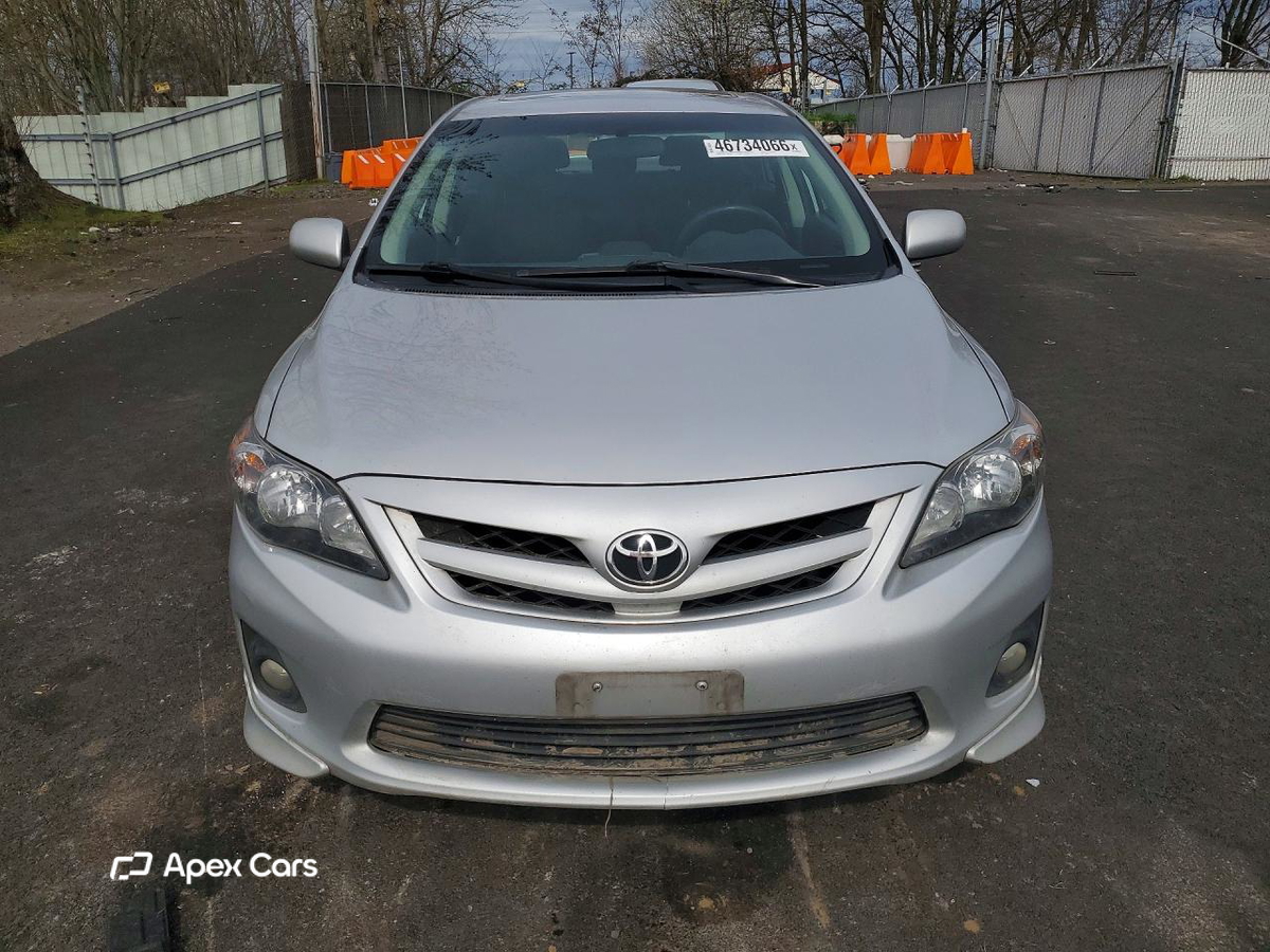 Toyota Corolla 2012