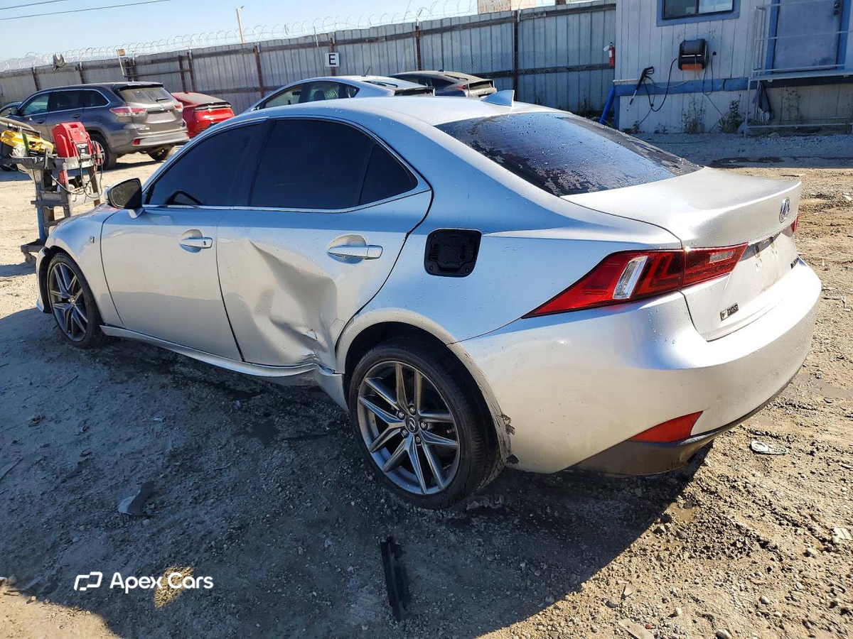 Lexus IS 2015