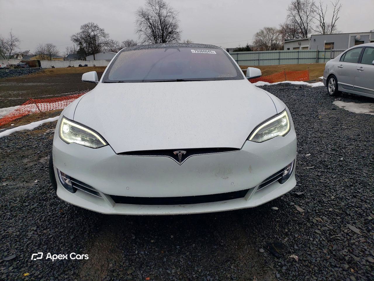 Tesla Model S 2021