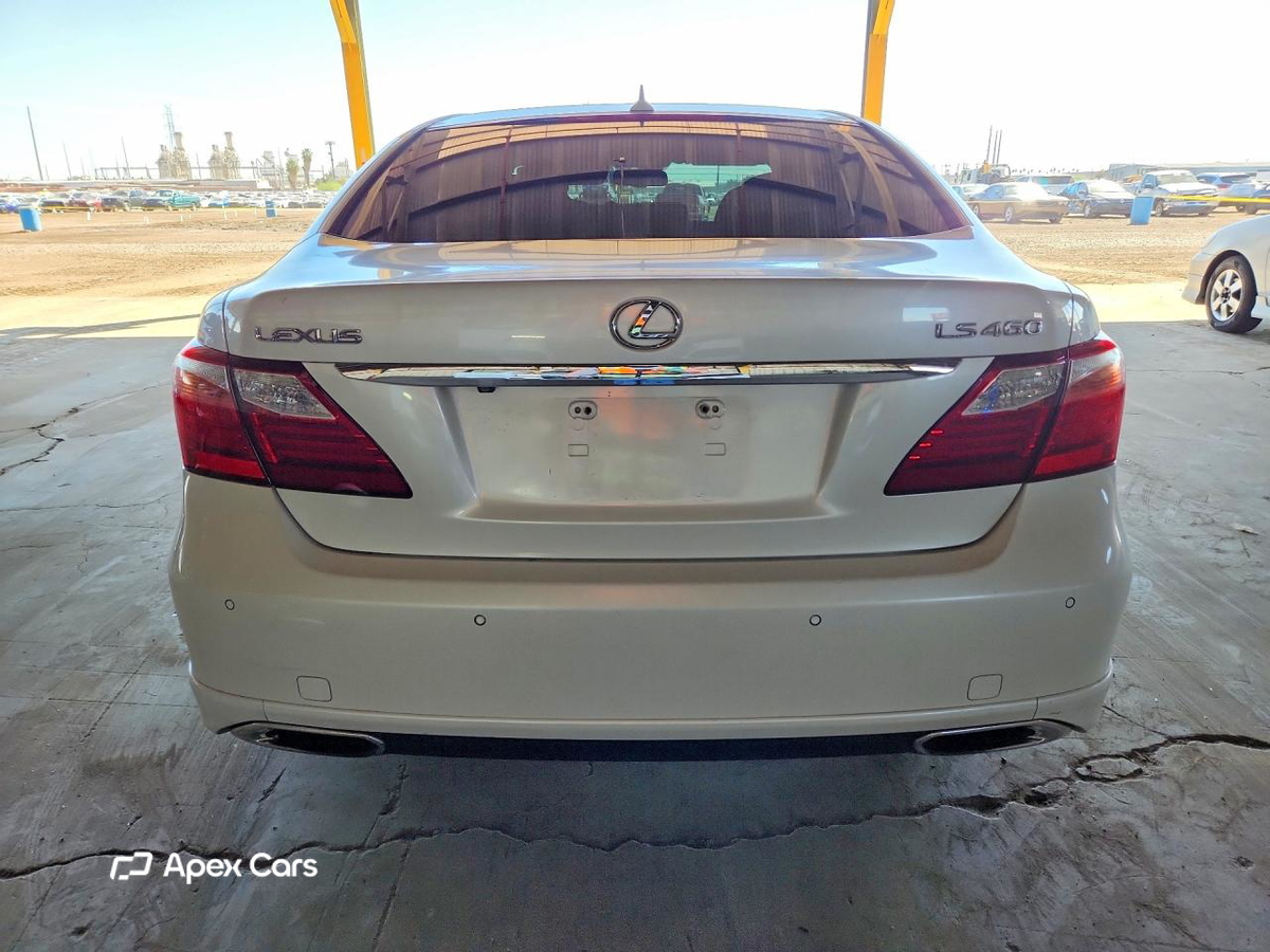 Lexus LS 2010