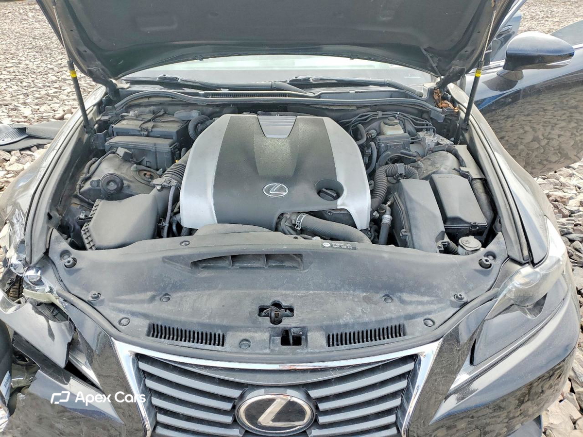 Lexus IS 2016