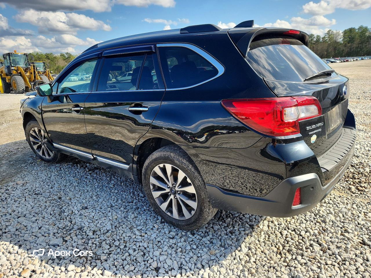 Subaru Outback 2018
