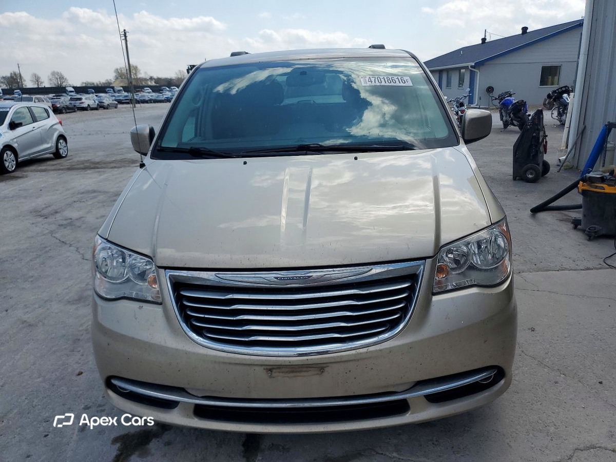 Chrysler Voyager 2015