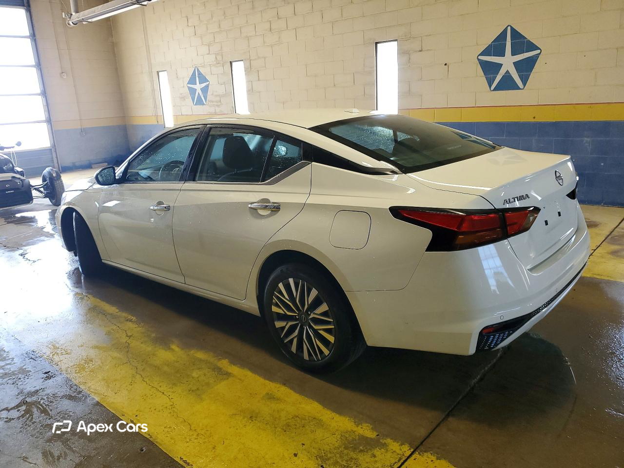 Nissan Altima 2025