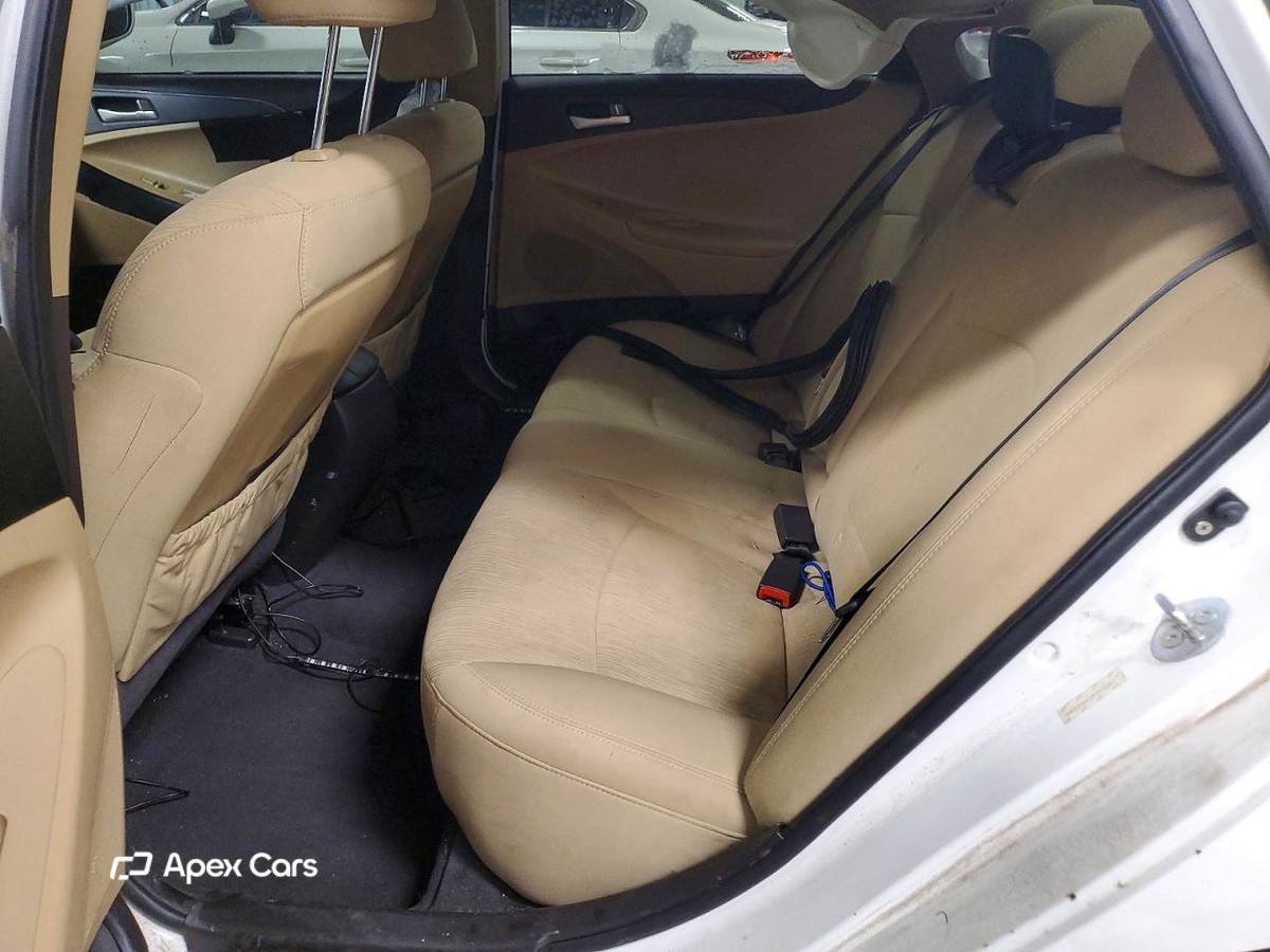 Hyundai Sonata 2011