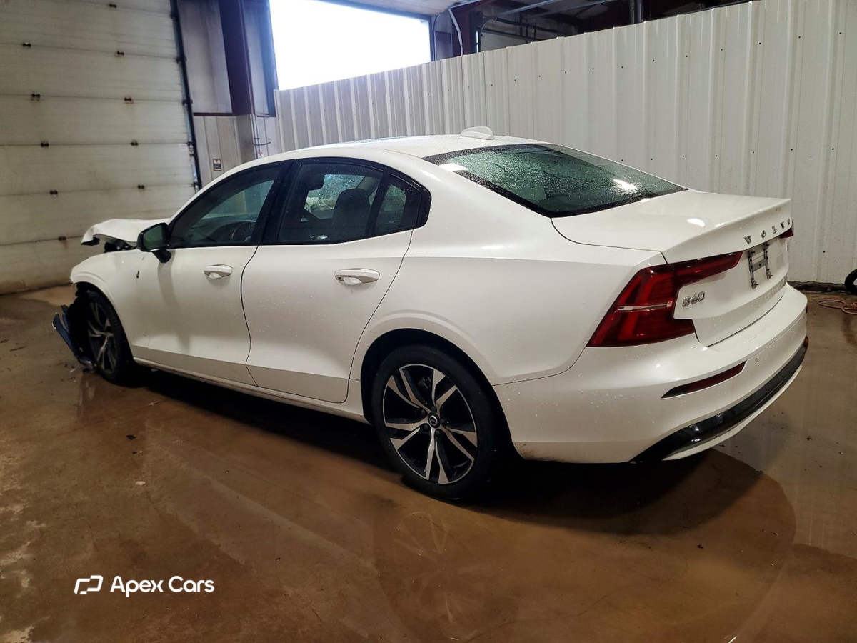 Volvo S60 2024