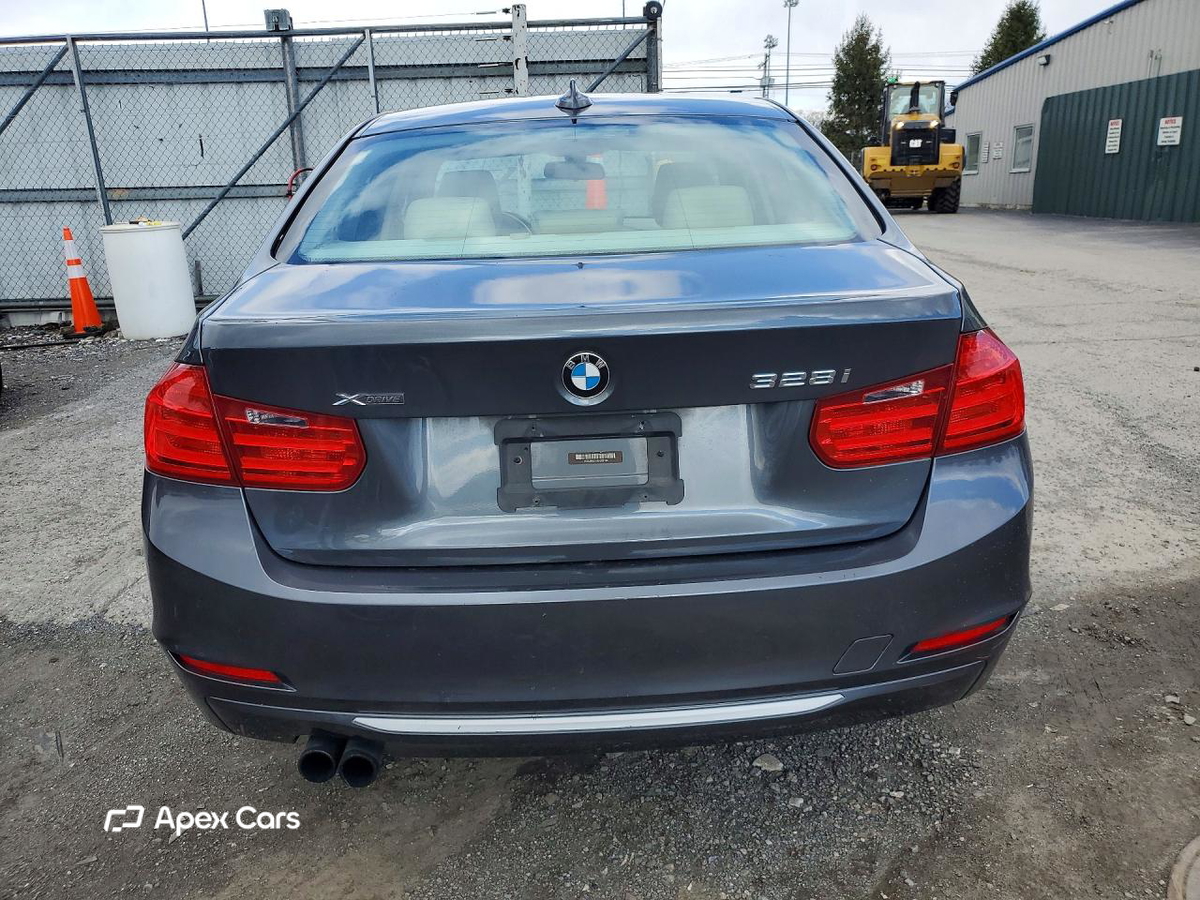 BMW Series 3 2013