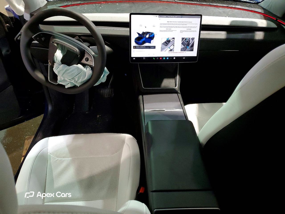 Tesla Model Y 2026