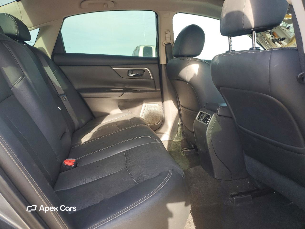 Nissan Altima 2016