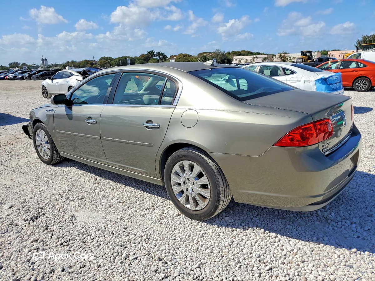 Buick Lucerne 2010