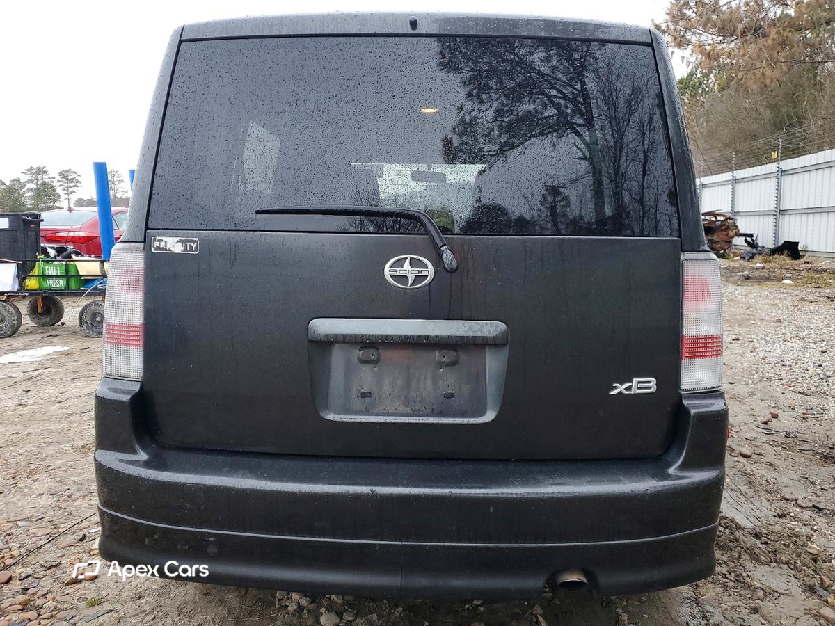 Scion xB 2006