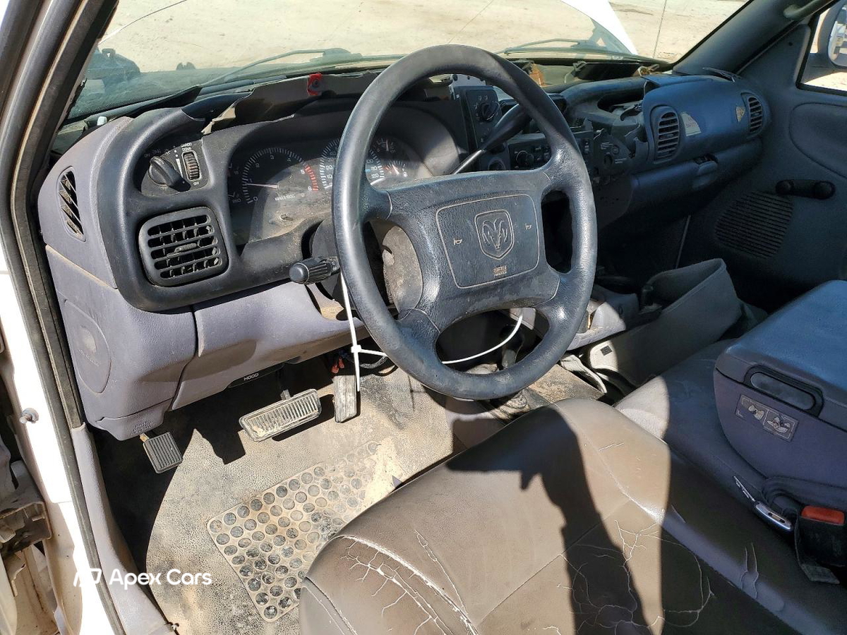 Dodge RAM 2001