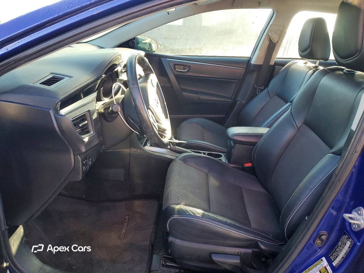 Toyota Corolla 2015