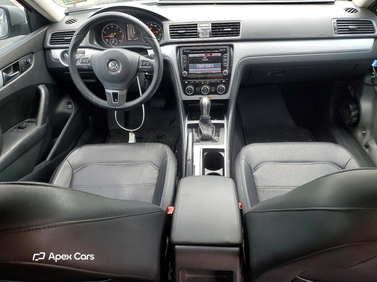 Volkswagen Passat 2012