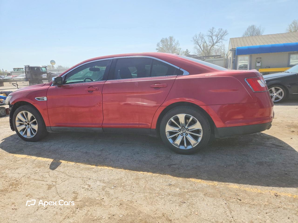 Ford Taurus 2011