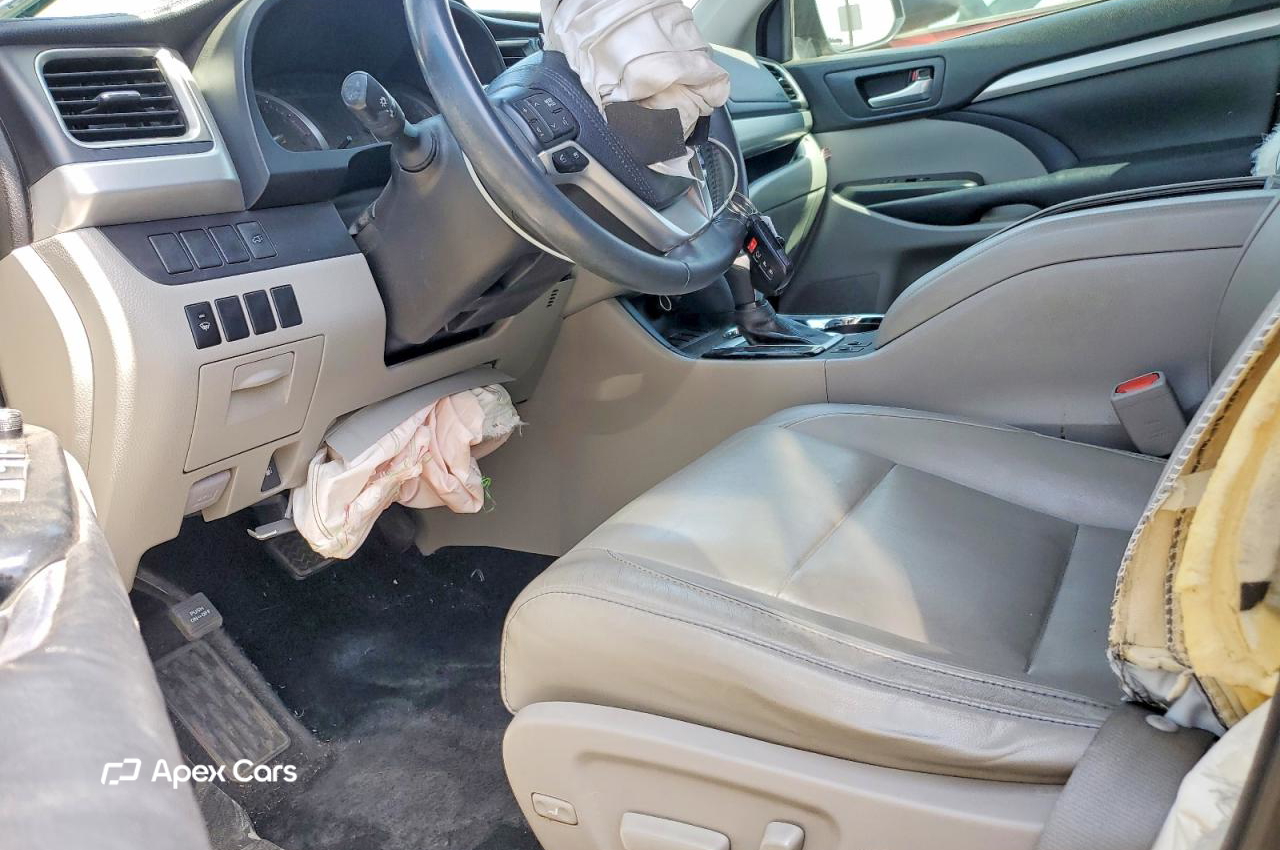 Toyota Highlander 2016