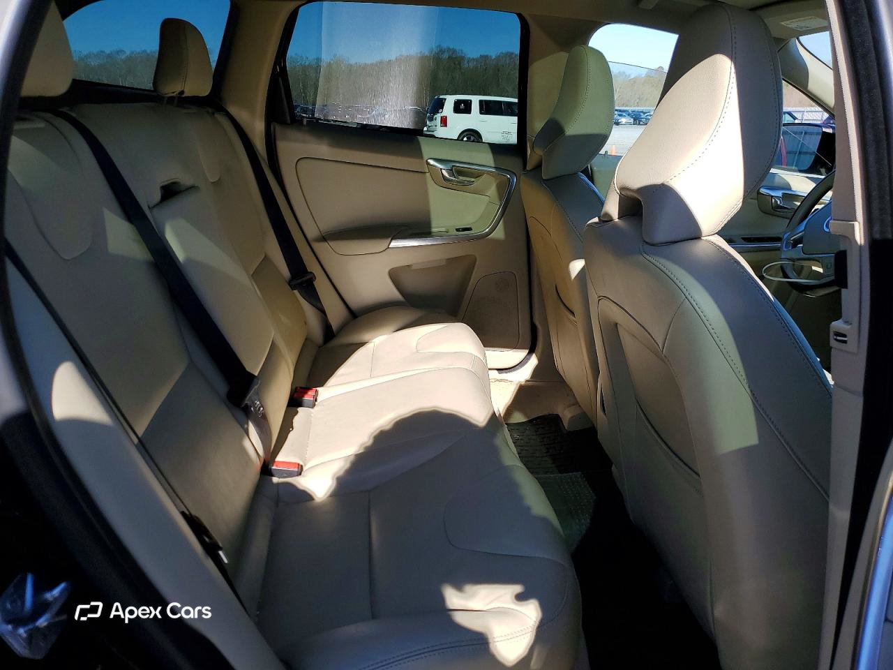 Volvo XC60 2015