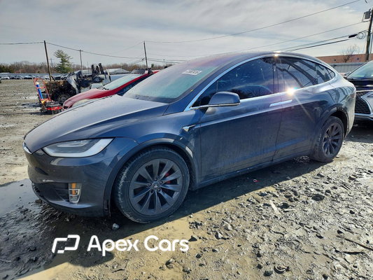 Tesla Model X 2017 - Image 1 of 12
