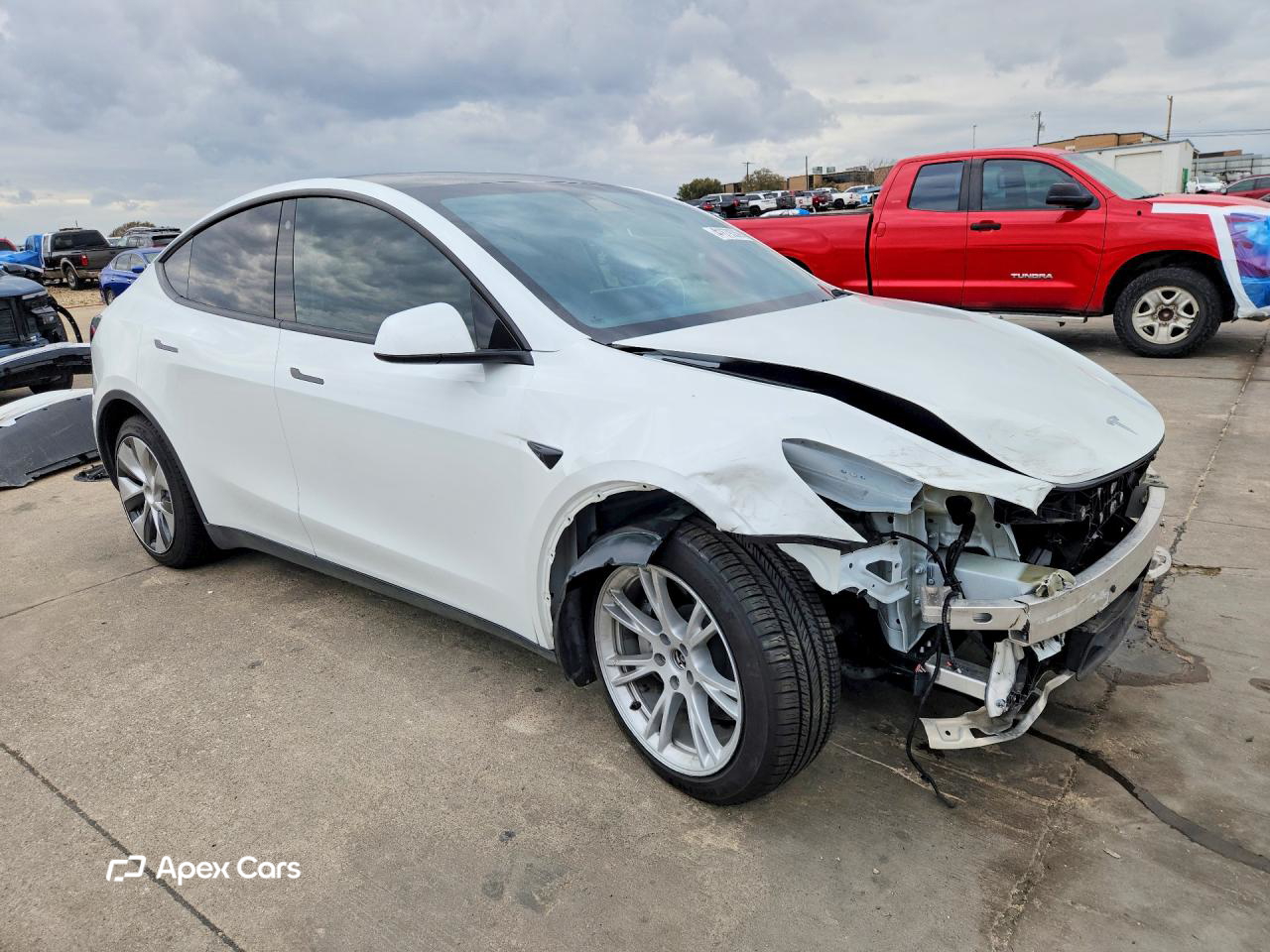 Tesla Model Y 2023
