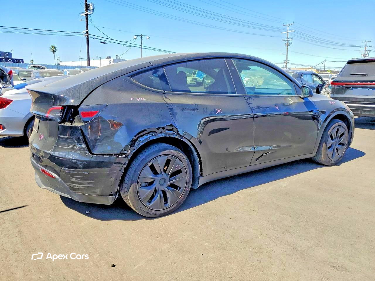 Tesla Model Y 2025
