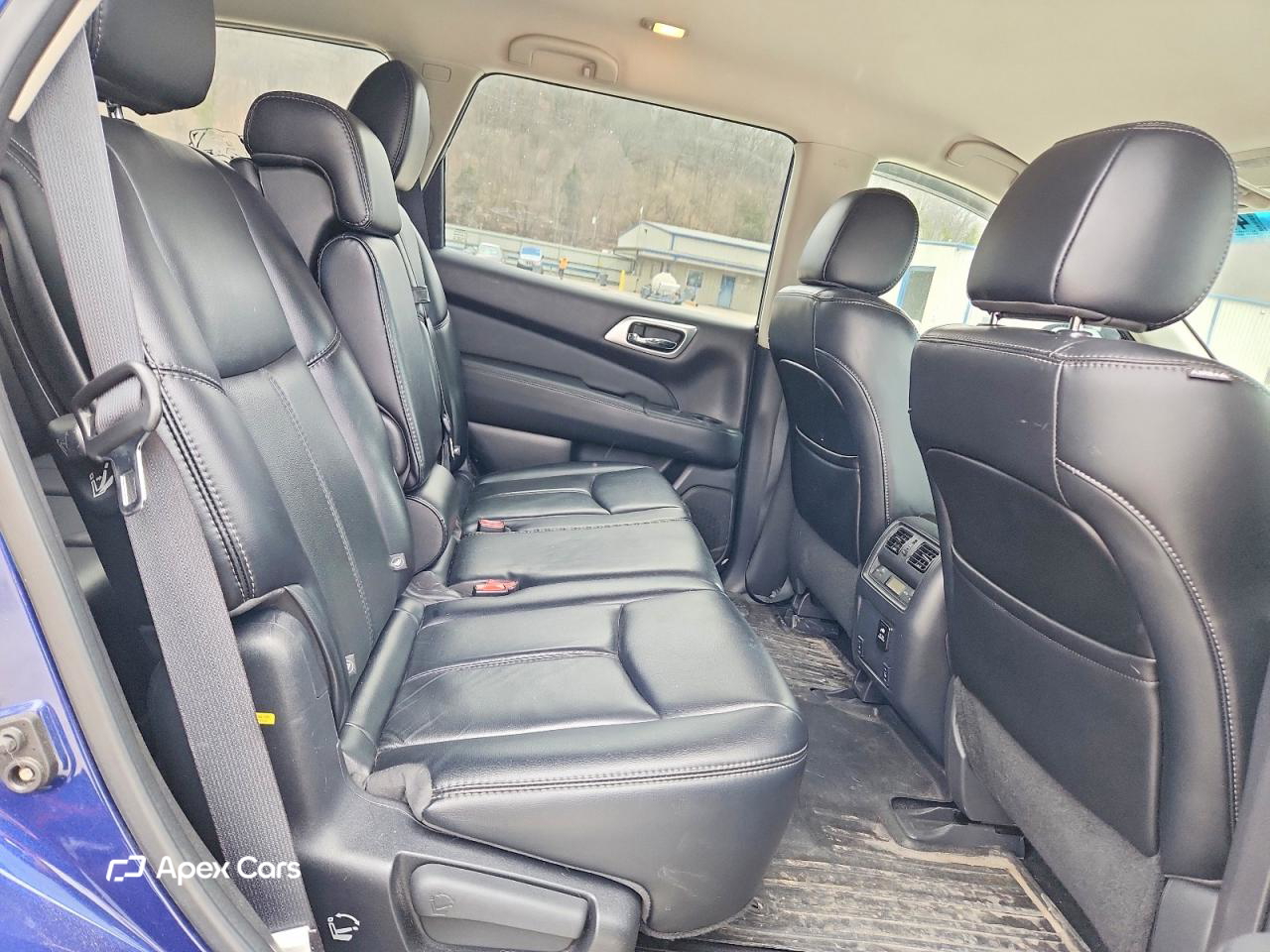 Nissan Pathfinder 2017