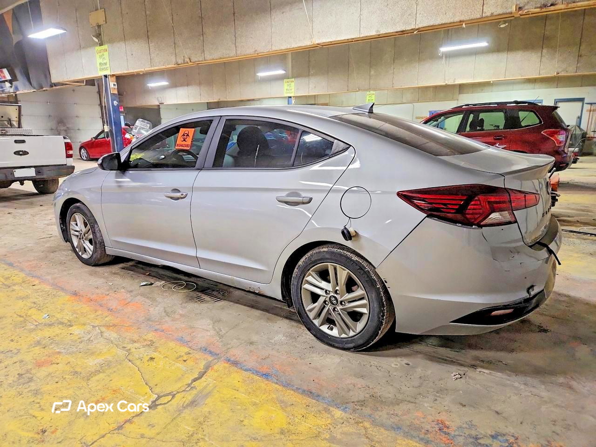 Hyundai Elantra 2020