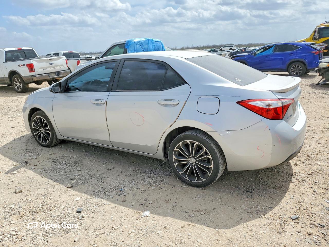 Toyota Corolla 2015