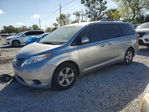 Toyota Sienna 2016