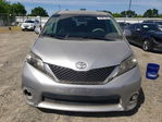 Toyota Sienna 2012