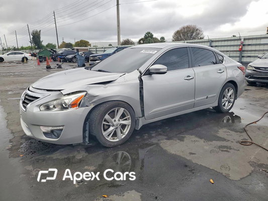 Nissan Altima 2015 - Zdjęcie 1 z 12