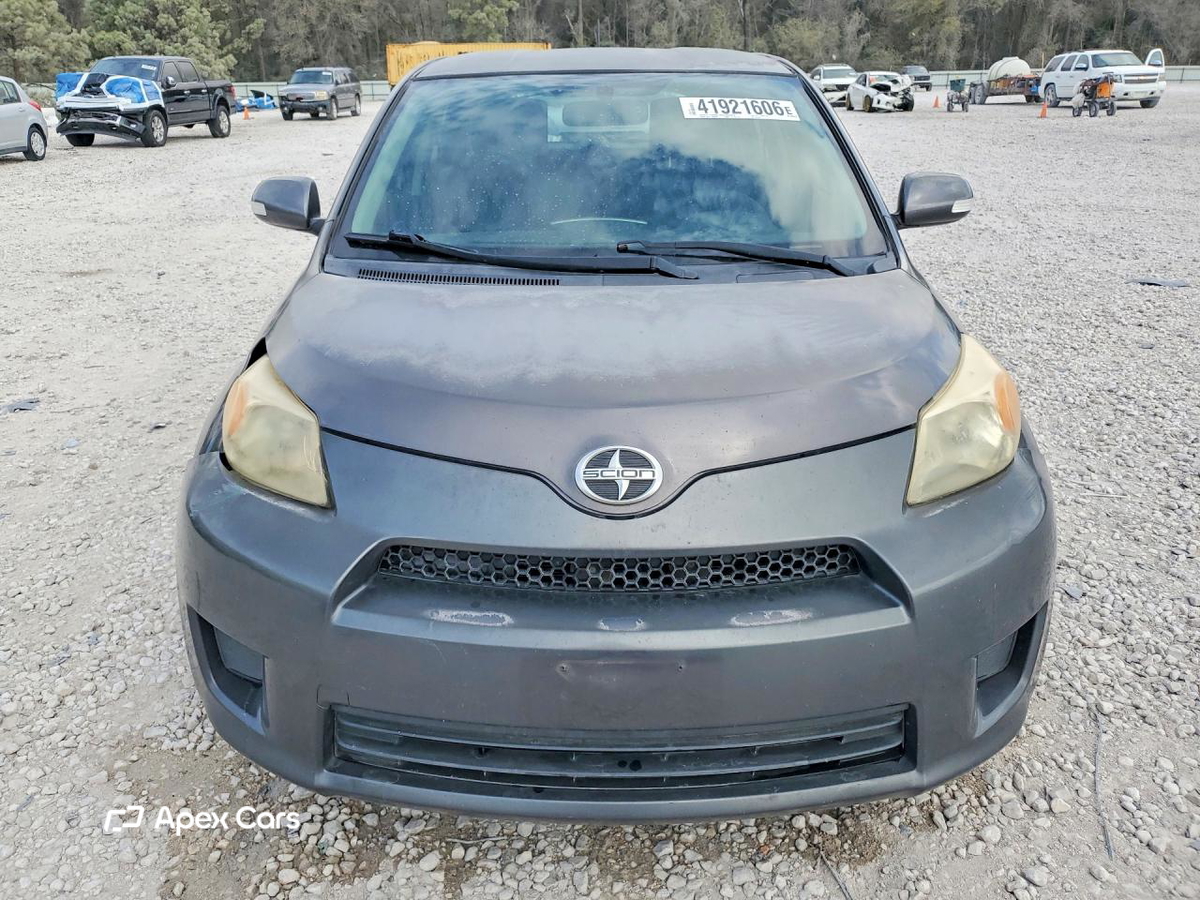 Scion xD 2012