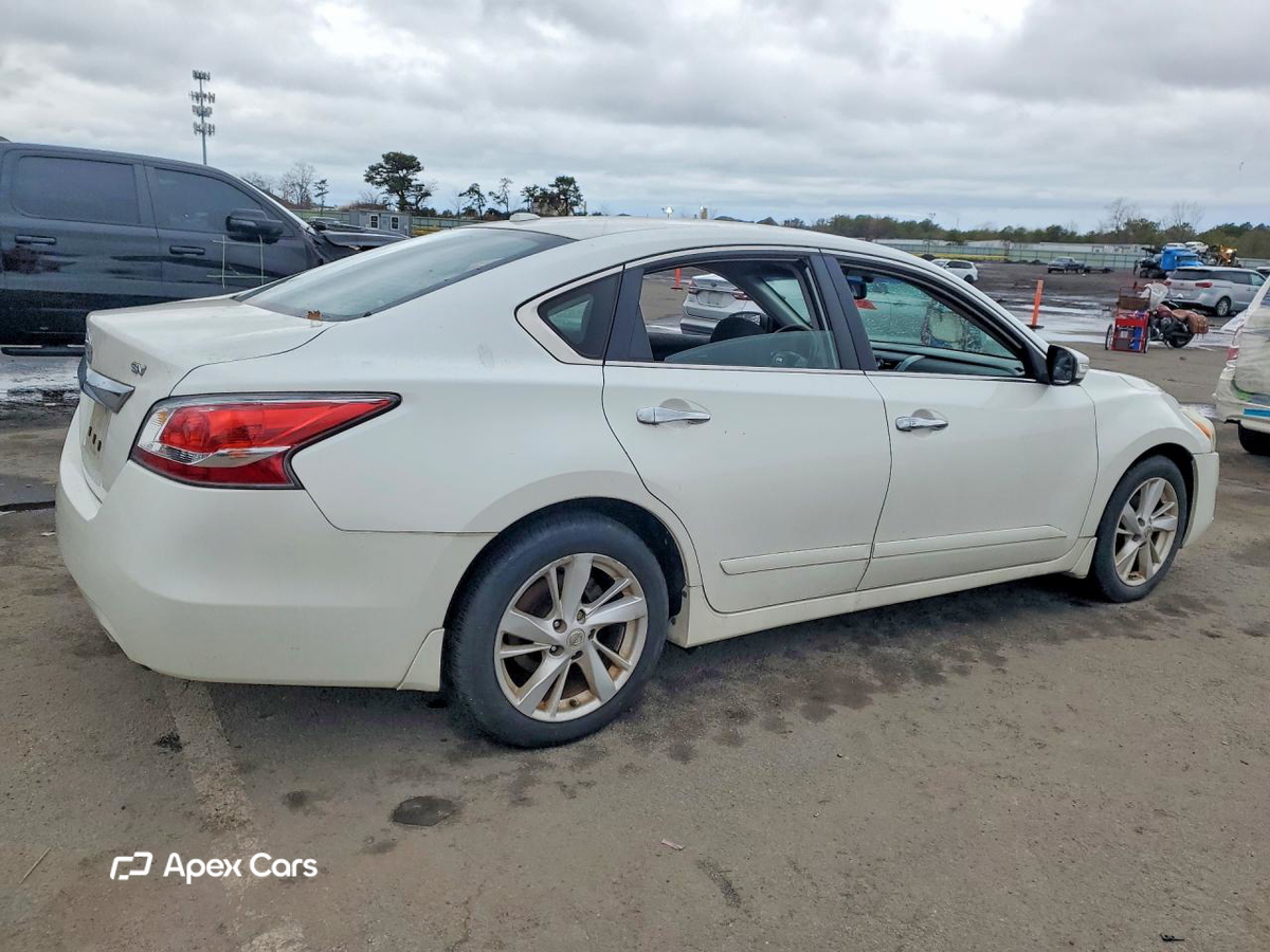 Nissan Altima 2015