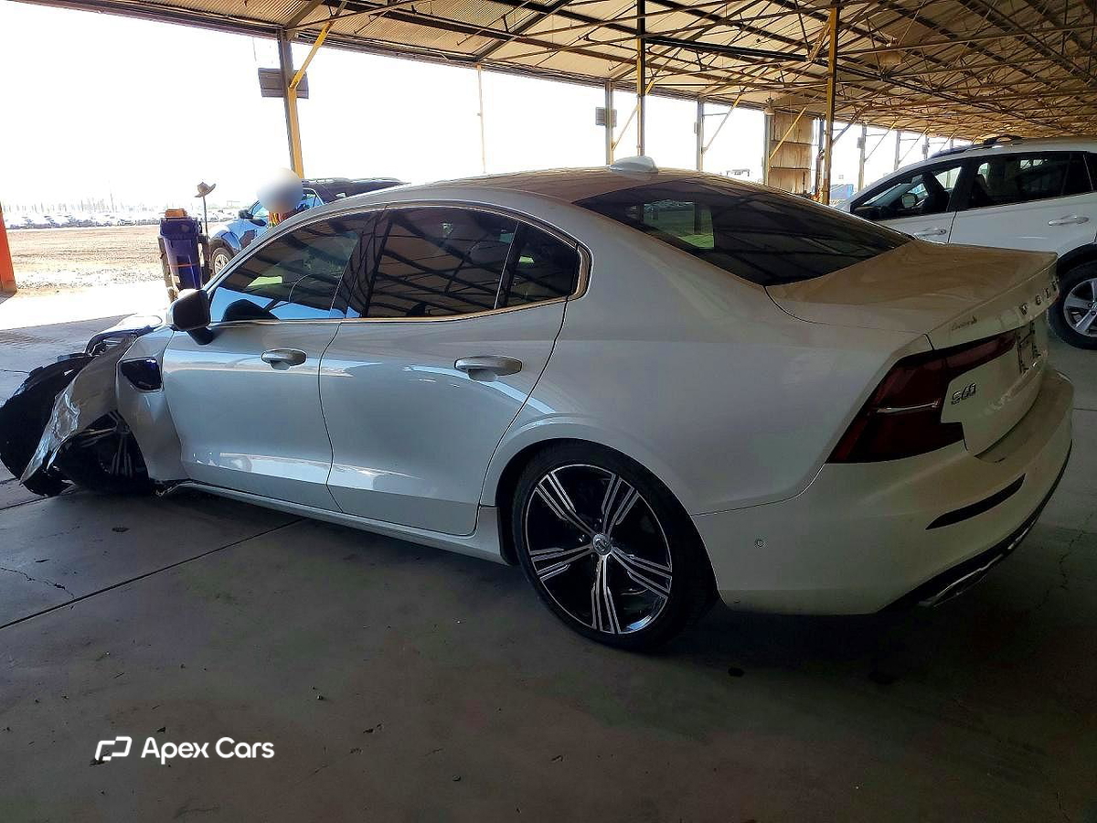 Volvo S60 2022