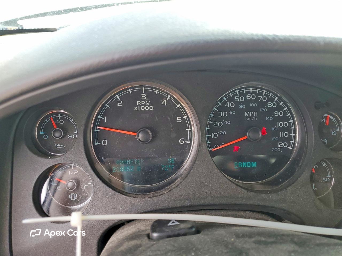 Chevrolet Suburban 2013