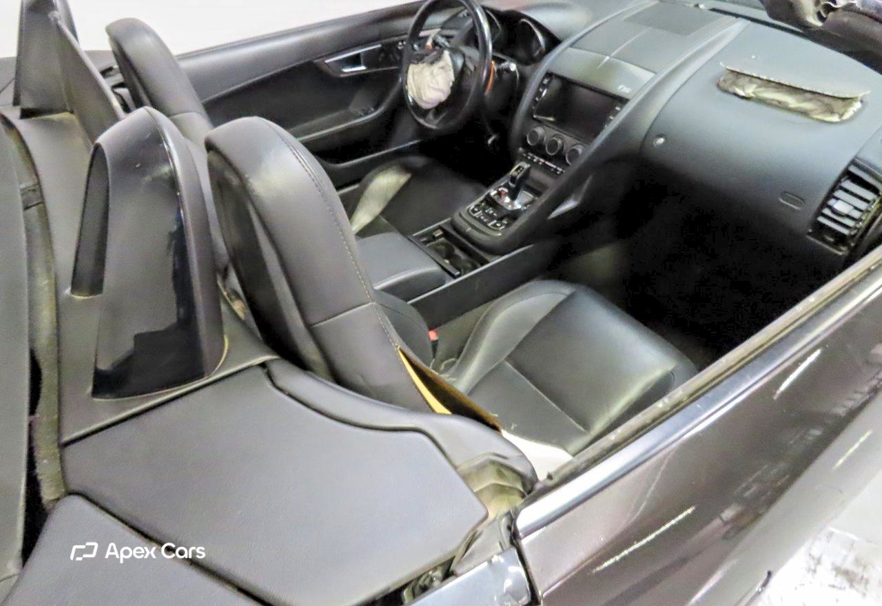 Jaguar F-Type 2014