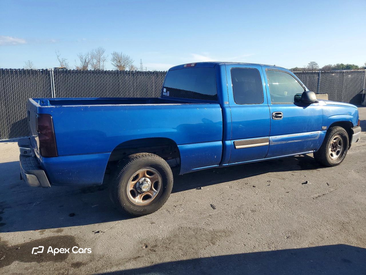 Chevrolet Silverado 2003