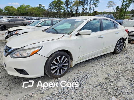 Nissan Altima 2016 - Zdjęcie 1 z 13