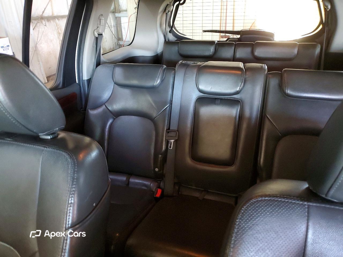 Nissan Pathfinder 2011