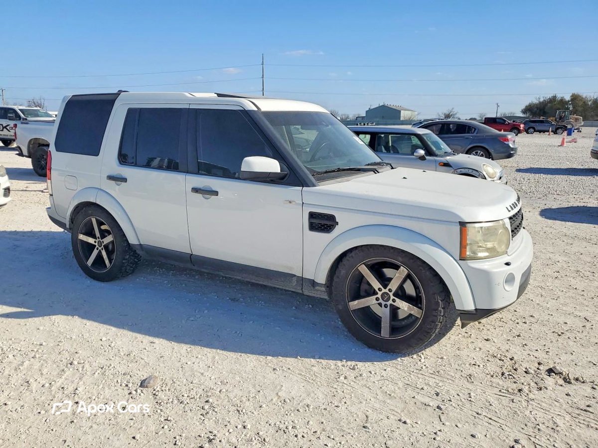 Land Rover LR4 2013