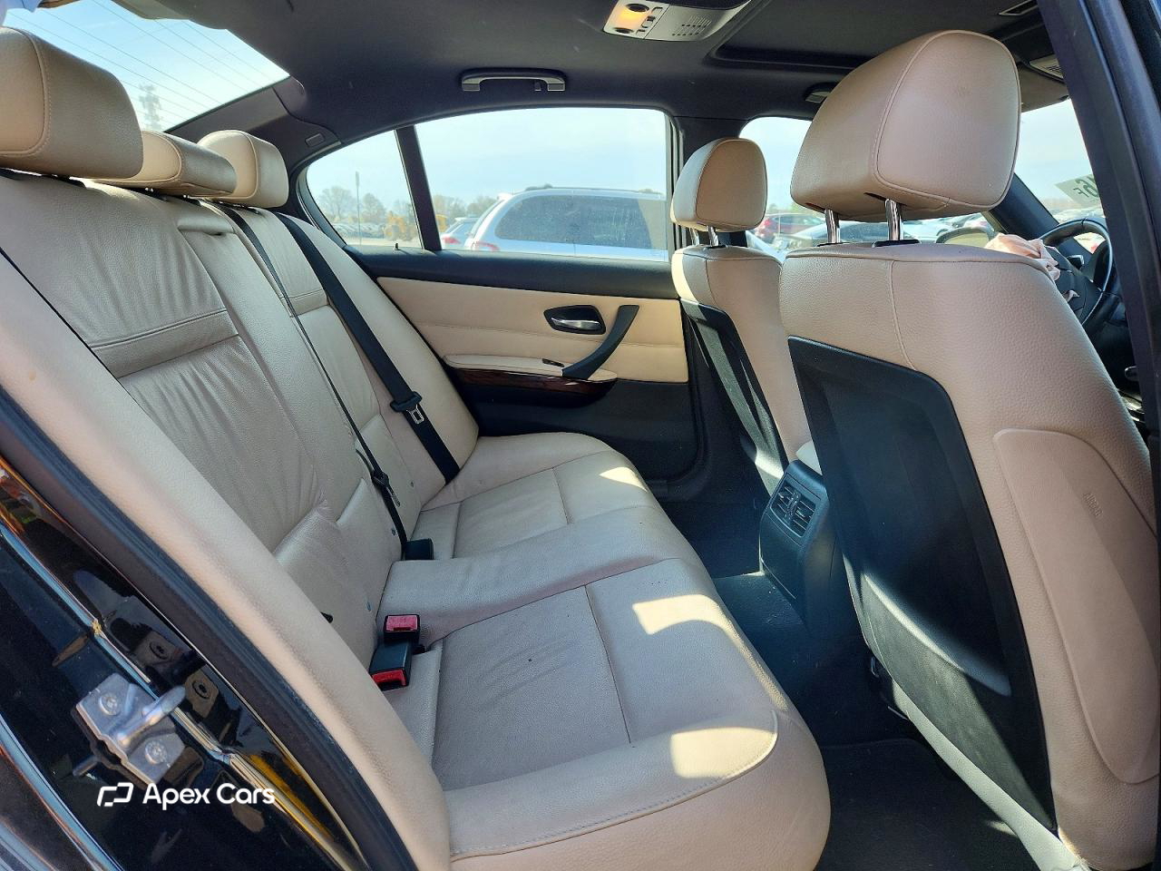 BMW Series 3 2011