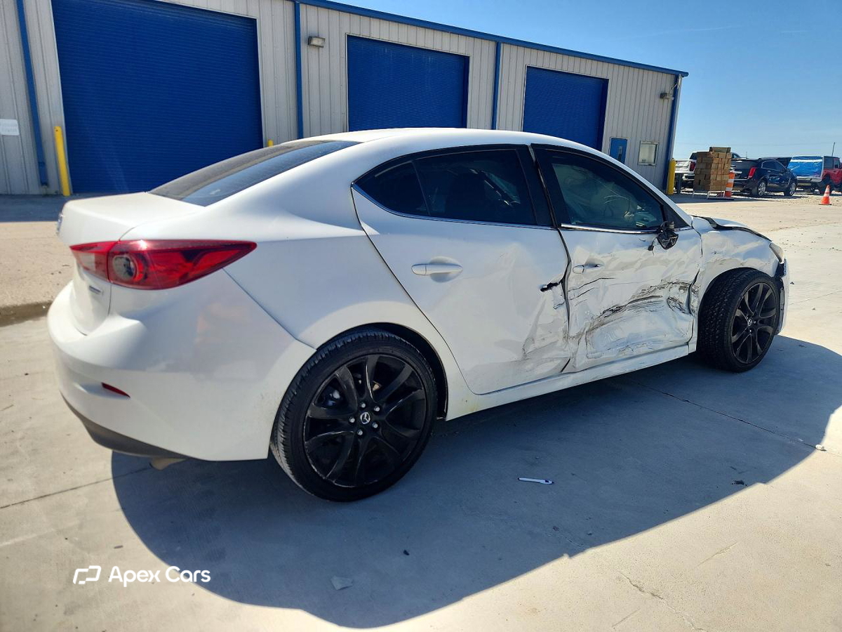 Mazda 3 2016