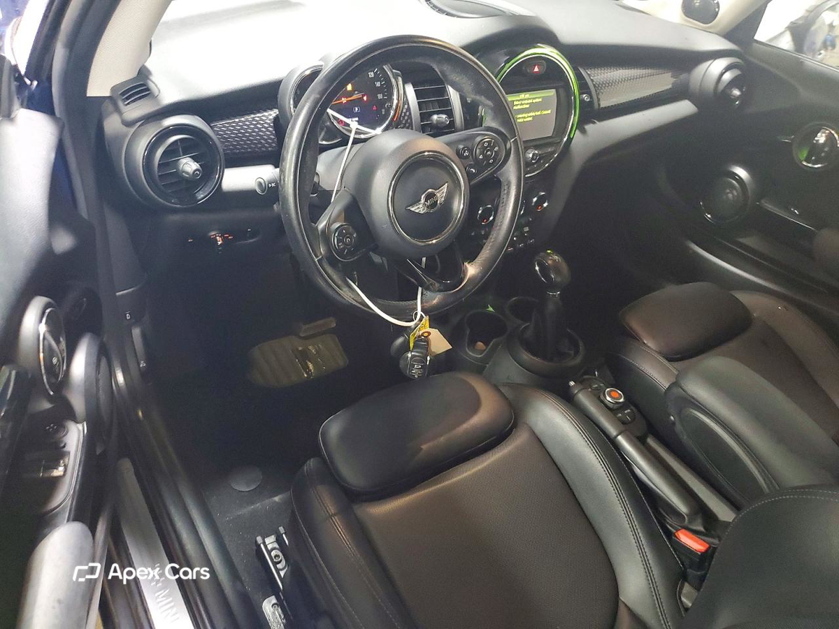 MINI Cooper 2018