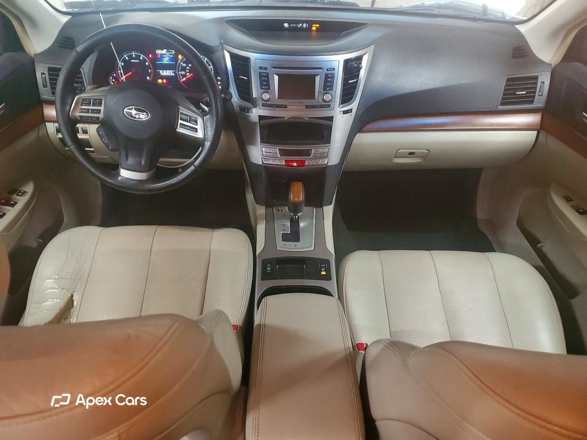 Subaru Outback 2014