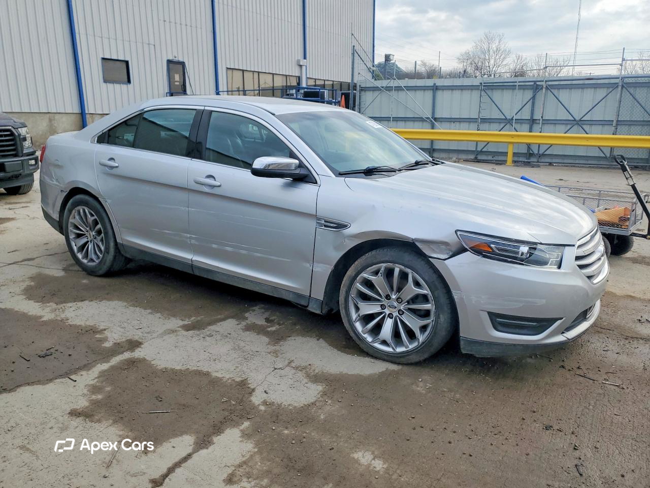 Ford Taurus 2017