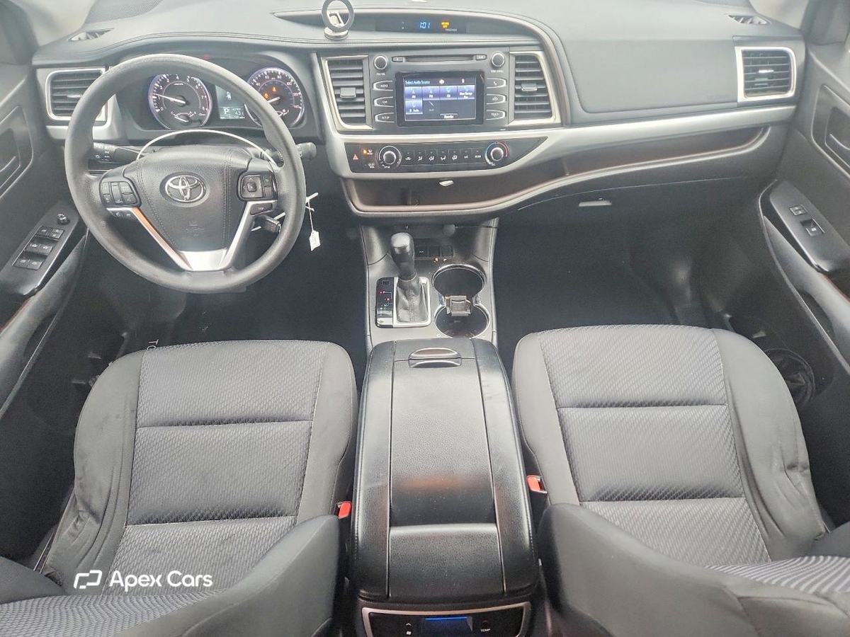 Toyota Highlander 2016