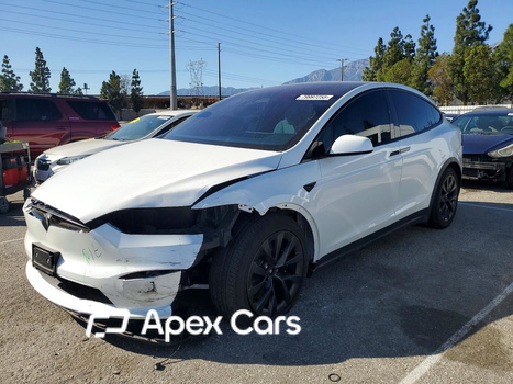 Tesla Model X 2024 - Image 1 of 12