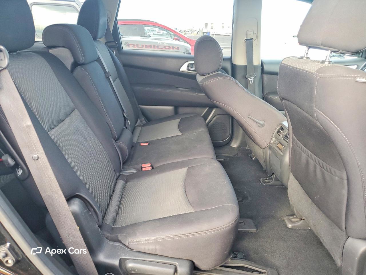 Nissan Pathfinder 2017