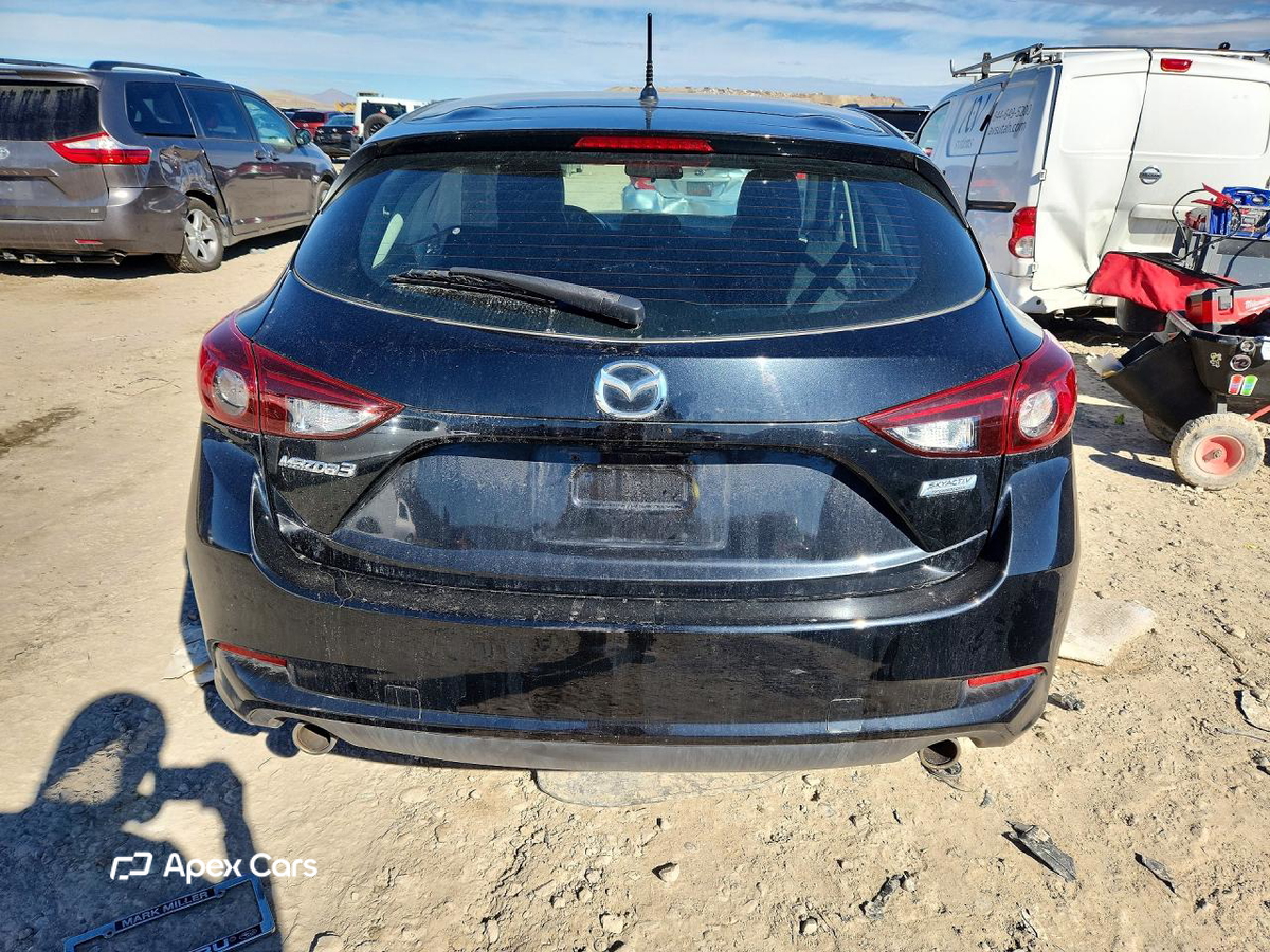 Mazda 3 2018